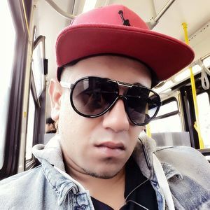 Meet your Posher, Rene